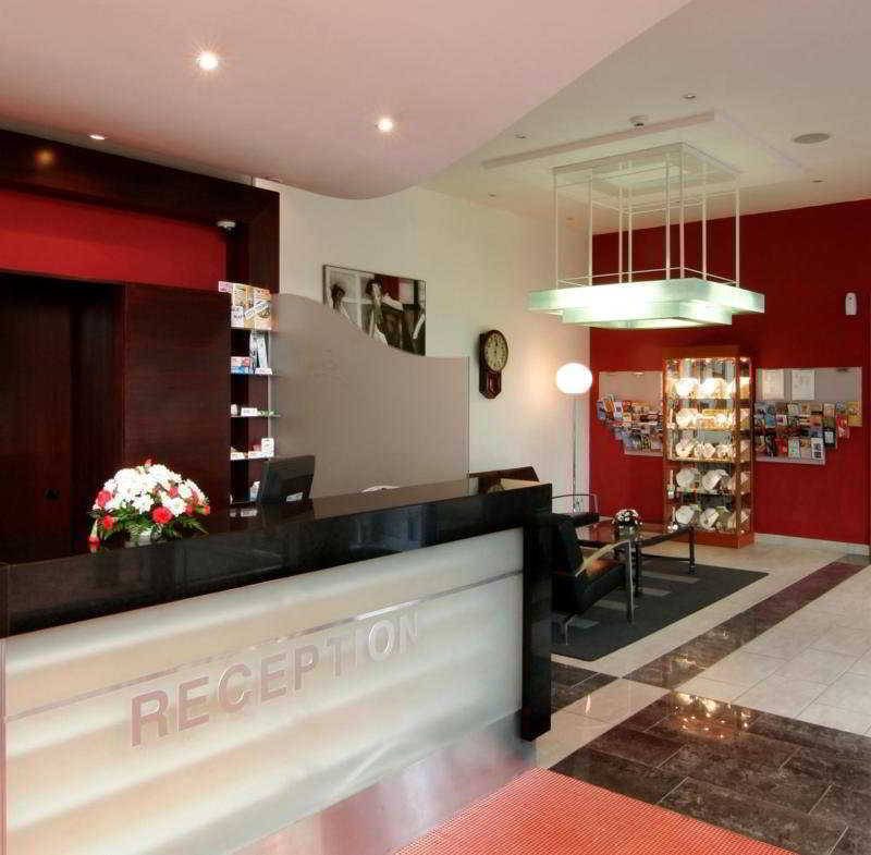 เรสซิเดนซ์ เอมมี ปราก Hotel ภายนอก รูปภาพ