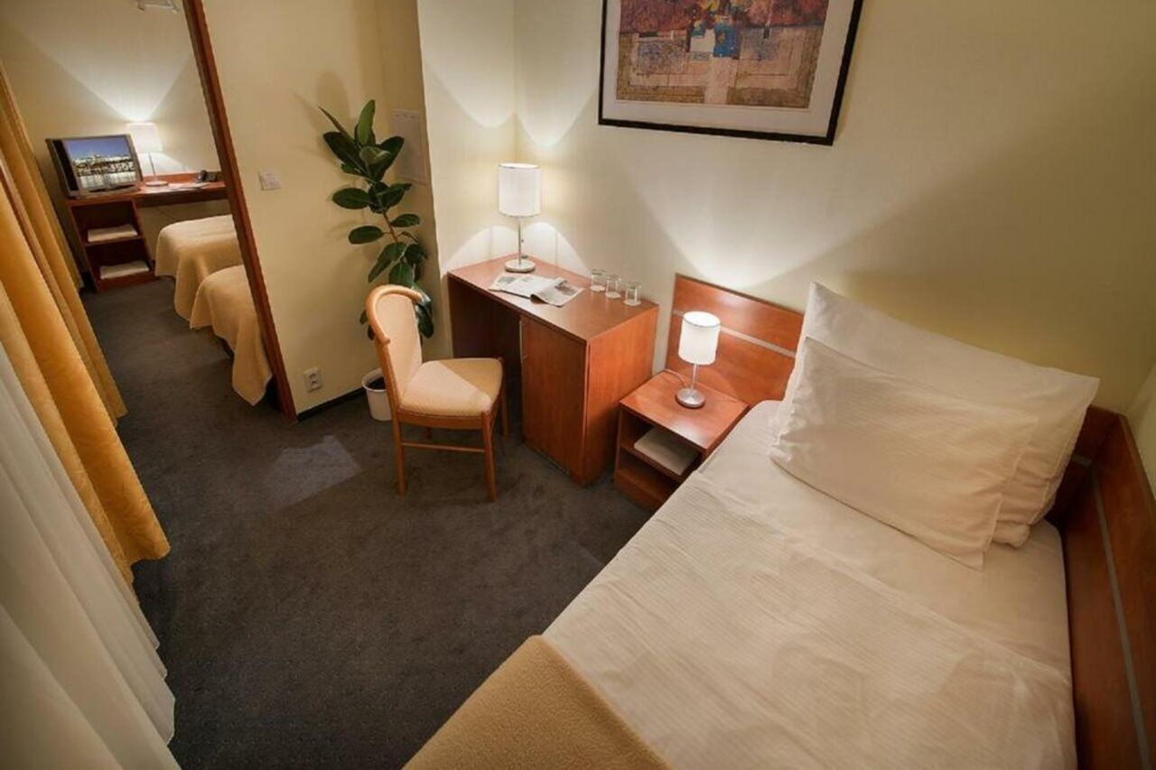 เรสซิเดนซ์ เอมมี ปราก Hotel ภายนอก รูปภาพ